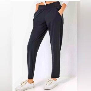 Lilly Pulitzer Black Run Around Luxletic Pants  - Size X-Small